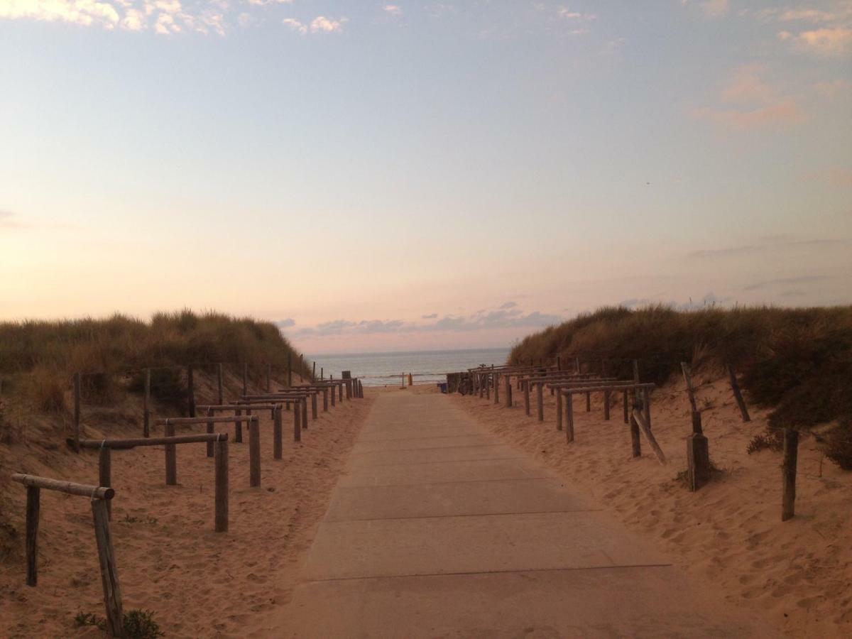 Beach Rose, 1 Free Parking, 2 Min. From Beach, Jacuzzi Нордвик Екстериор снимка